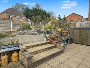 Photo 16- click for photo gallery